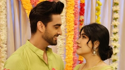 Actors Rohit Purohit and Sheena Bajaj Actors Rohit Purohit and Sheena Bajaj