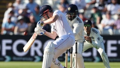 Harry Brook (30*) and Joe Root (18*) managed to remain unbeaten for England. (AFP) Harry Brook (30*) and Joe Root (18*) managed to remain unbeaten for England. (AFP)