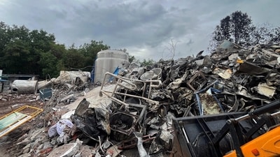 Amit Raj Sinha, Managing Director & CEO of Sigachi, on Wednesday denied the allegations that the company had used old machinery. (X/@kishanreddybjp) Amit Raj Sinha, Managing Director & CEO of Sigachi, on Wednesday denied the allegations that the company had used old machinery. (X/@kishanreddybjp)