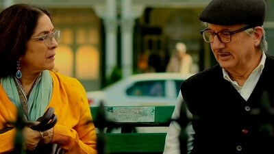 Anupam Kher in Metro... In Dino