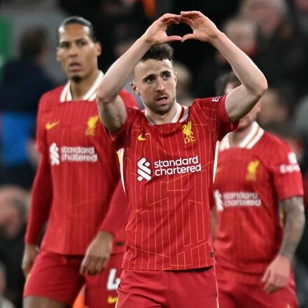 Diogo Jota's tragic death leaves Liverpool 'devastated'; Ruben Neves and Raul Jimenez lead emotional tributes | Football News