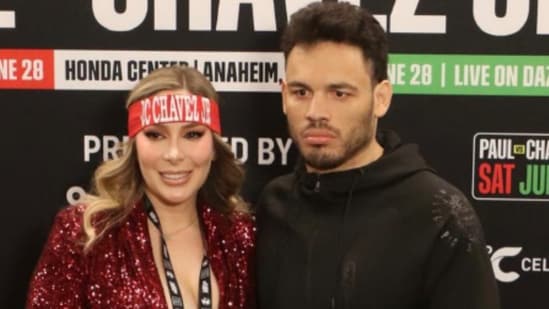 Julio Cesar Chavez Jr's with wife Frida Munoz ahead of the Jake Paul fight. (Photo: fridamuro/ Instagram) (Instagram)