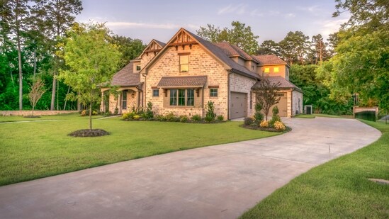 Mortgage rates in US: A jumbo loan is a mortgage that's bigger than the loan limit set by the FHFA for that area. (Pexels)