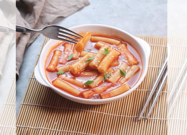 Because of K-pop and K-dramas, dishes such as tteokbokki have became all the rage. (ADOBE STOCK) Because of K-pop and K-dramas, dishes such as tteokbokki have became all the rage. (ADOBE STOCK)