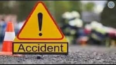 The injured passengers were rushed to the Kharar civil hospital with the help of an highways emergency team. (HT photo for representation) The injured passengers were rushed to the Kharar civil hospital with the help of an highways emergency team. (HT photo for representation)