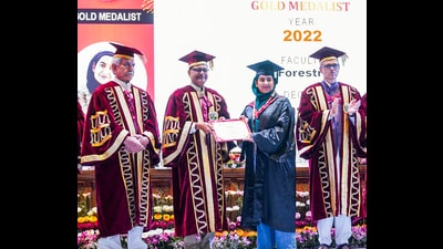 Union minister for agriculture and farmers welfare Shivraj Singh Chouhan confers a degree on a student during the 6th convocation ceremony of SKUAST-Kashmir, in Srinagar on Friday. Jammu and Kashmir LG Manoj Sinha and chief minister Omar Abdullah are also seen. (ANI) Union minister for agriculture and farmers welfare Shivraj Singh Chouhan confers a degree on a student during the 6th convocation ceremony of SKUAST-Kashmir, in Srinagar on Friday. Jammu and Kashmir LG Manoj Sinha and chief minister Omar Abdullah are also seen. (ANI)