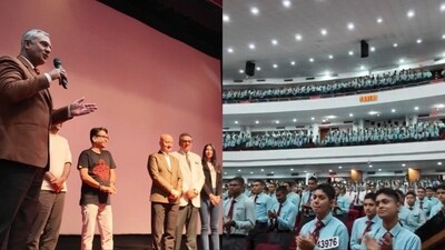 Anupam Kher, Boman Irani and Shubhangi Dutt at NDA Pune. Anupam Kher, Boman Irani and Shubhangi Dutt at NDA Pune.