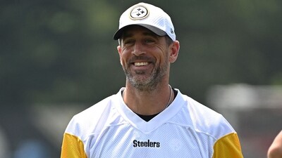 Aaron Rodgers’ biographer Ian O’Connor said the family rift has gone on for more than ten years and also includes Rodgers’ brothers (Getty Images via AFP) Aaron Rodgers’ biographer Ian O’Connor said the family rift has gone on for more than ten years and also includes Rodgers’ brothers (Getty Images via AFP)