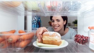 Cravings may signal underlying health issues, such as nutrient deficiencies or hormonal imbalances, according to Dr. Sumit Kapadia. (Shutterstock) Cravings may signal underlying health issues, such as nutrient deficiencies or hormonal imbalances, according to Dr. Sumit Kapadia. (Shutterstock)