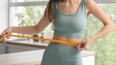 According to the fitness coach, she went from an extra large to an extra small size by following these five steps. Let's find out what they are. (Shutterstock) According to the fitness coach, she went from an extra large to an extra small size by following these five steps. Let's find out what they are. (Shutterstock)