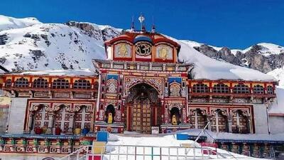 Currently, chopper services to Badrinath from Dehradun are available as part of the Char Dham chartered service package. (Char Dham Yatra website) Currently, chopper services to Badrinath from Dehradun are available as part of the Char Dham chartered service package. (Char Dham Yatra website)
