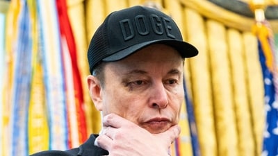 Elon Musk's wealth fell by $14 billion, and Tesla shares dropped 7% after he announced the America Party. (Photo by Allison ROBBERT / AFP) (AFP) Elon Musk's wealth fell by $14 billion, and Tesla shares dropped 7% after he announced the America Party. (Photo by Allison ROBBERT / AFP) (AFP)