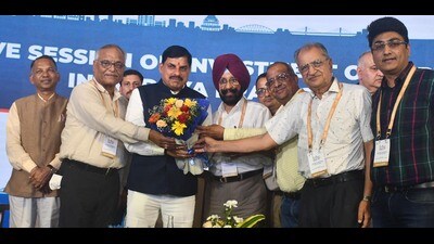 Madhya Pradesh Chief Minister Mohan Yadav interacting with industrialists in Ludhiana on Monday. (Gurpreet Singh/HT) Madhya Pradesh Chief Minister Mohan Yadav interacting with industrialists in Ludhiana on Monday. (Gurpreet Singh/HT)