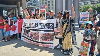 Protesters gathered in downtown Toronto on Saturday to create awareness about violent attacks targeting minorities in Bangladesh. (Credit: HT Photo) Protesters gathered in downtown Toronto on Saturday to create awareness about violent attacks targeting minorities in Bangladesh. (Credit: HT Photo)