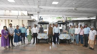 Three electric vehicles donated to Sassoon hospital