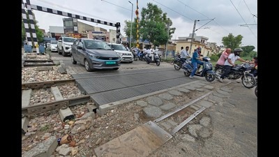 A view of damaged railway crossing near Ishmeet Chowk, Shastri Nagar in Ludhiana on Tuesday. (Gurpreet Singh/HT)