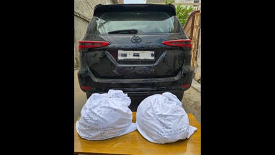 According to director general of police Gaurav Yadav, preliminary investigation has revealed that the consignment was sent by Pakistan-based handlers for distribution in Punjab. (HT) According to director general of police Gaurav Yadav, preliminary investigation has revealed that the consignment was sent by Pakistan-based handlers for distribution in Punjab. (HT)