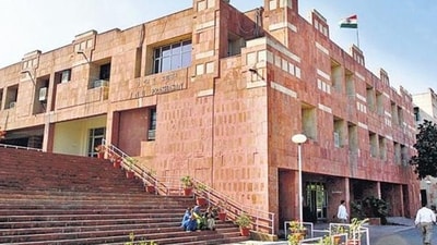 JNU has agreed to conduct JNUEE only for Cinema Studies and Korean Studies. (HT_PRINT (Archive)) JNU has agreed to conduct JNUEE only for Cinema Studies and Korean Studies. (HT_PRINT (Archive))