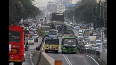 This unlawful behaviour disrupts PMPML bus services, causes traffic congestion, and raises the risk of serious accidents involving passengers and other road users. (HT) This unlawful behaviour disrupts PMPML bus services, causes traffic congestion, and raises the risk of serious accidents involving passengers and other road users. (HT)