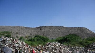 the plant will process approximately 3,000 tonnes of waste per day (TPD), making it the city’s fifth WTE facility. (Sanchit Khanna/ HT Photo) the plant will process approximately 3,000 tonnes of waste per day (TPD), making it the city’s fifth WTE facility. (Sanchit Khanna/ HT Photo)