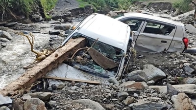 A view of damaged vehicles following cloudburst, in Mandi on Tuesday. The IMD issued a ‘yellow’ alert across most of the state, warning of heavy rain in districts like Chamba, Kangra, Kullu, Shimla, Sirmaur, Una, Solan and Mandi. The risk of low to moderate flash floods in hilly terrains has further raised the alarm. (ANI) A view of damaged vehicles following cloudburst, in Mandi on Tuesday. The IMD issued a ‘yellow’ alert across most of the state, warning of heavy rain in districts like Chamba, Kangra, Kullu, Shimla, Sirmaur, Una, Solan and Mandi. The risk of low to moderate flash floods in hilly terrains has further raised the alarm. (ANI)