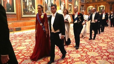 Britain's Catherine, Princess of Wales (L), President of France's Mus�e d'Orsay Christophe Leribault (2L), France's Ambassador to the United Kingdom Helene Duchene (C) and by France's President Emmanuel Macron.s Prince Edward, Duke of Edinburgh arrive to attend a State Banquet at Windsor Castle, west of London. (AFP) Britain's Catherine, Princess of Wales (L), President of France's Mus�e d'Orsay Christophe Leribault (2L), France's Ambassador to the United Kingdom Helene Duchene (C) and by France's President Emmanuel Macron.s Prince Edward, Duke of Edinburgh arrive to attend a State Banquet at Windsor Castle, west of London. (AFP)