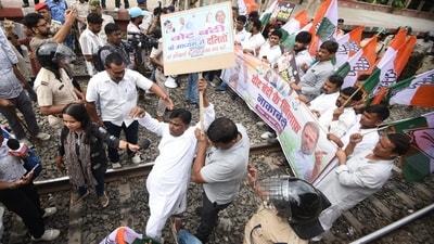 Speaking at the Bihar Bandh rally, Rahul Gandhi said, “The way there was vote theft in the Maharashtra elections, a similar attempt is being made in Bihar.” (HT)
