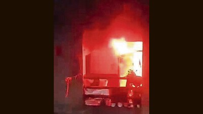 Despite the difficulty posed by the narrow street and lack of crane deployment, firefighters managed to contain the blaze and prevent it from spreading to upper floors, officials said. (HT Photos) Despite the difficulty posed by the narrow street and lack of crane deployment, firefighters managed to contain the blaze and prevent it from spreading to upper floors, officials said. (HT Photos)