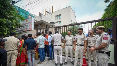 Though the FIR does not name any suspects, a senior police officer said investigations will cover the hospital administration, the private firm, and its supervisors. (Sanchit Khanna/ HT Photo) Though the FIR does not name any suspects, a senior police officer said investigations will cover the hospital administration, the private firm, and its supervisors. (Sanchit Khanna/ HT Photo)