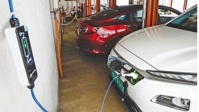 EV EV