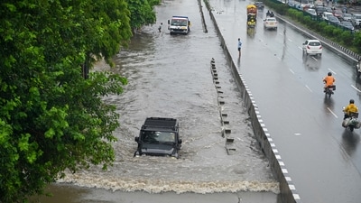 Several places in Gurugram reported waterlogging issues as well as heavy rain pounded Delhi-NCR overnight. (Parveen Kumar/Hindustan Times) Several places in Gurugram reported waterlogging issues as well as heavy rain pounded Delhi-NCR overnight. (Parveen Kumar/Hindustan Times)