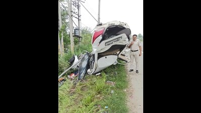 A 33-year-old man died in a road accident near Raipur Rasoolpur Ballan village on the Jalandhar-Pathankot national highway on Thursday. (HT Photo) A 33-year-old man died in a road accident near Raipur Rasoolpur Ballan village on the Jalandhar-Pathankot national highway on Thursday. (HT Photo)