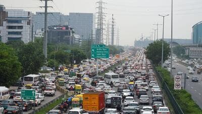 As the rainfall continued, the India Meteorological Department (IMD) issued an Orange Alert for the city. (HT picture) As the rainfall continued, the India Meteorological Department (IMD) issued an Orange Alert for the city. (HT picture)
