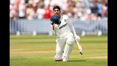 Gill celebrates 200. (Reuters) Gill celebrates 200. (Reuters)