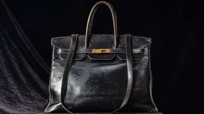 The first Birkin was sketched on an “airplane vomit sack” before it went on to become fashion’s most coveted accessory, according to an AP report. (X/@Will__Stern) The first Birkin was sketched on an “airplane vomit sack” before it went on to become fashion’s most coveted accessory, according to an AP report. (X/@Will__Stern)