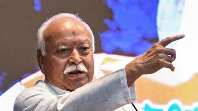 Rashtriya Swayamsevak Sangh (RSS) chief Mohan Bhagwat addresses the gathering during the launch of a book in Nagpur. (PTI) Rashtriya Swayamsevak Sangh (RSS) chief Mohan Bhagwat addresses the gathering during the launch of a book in Nagpur. (PTI)