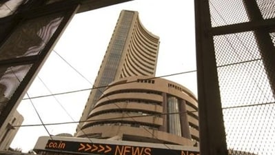 Sebi’s own report shows that 93% of F&O traders lose money. Most are young, from small towns, earning less than ₹5 lakh a year. They’re not financial engineers. They’re aspirants. Betting paychecks on what looks like a shortcut to wealth. (HT File) Sebi’s own report shows that 93% of F&O traders lose money. Most are young, from small towns, earning less than ₹5 lakh a year. They’re not financial engineers. They’re aspirants. Betting paychecks on what looks like a shortcut to wealth. (HT File)