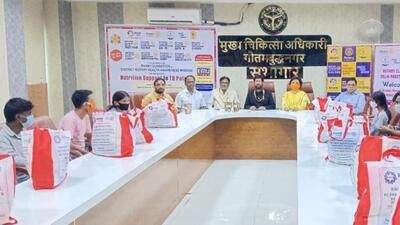 The programme, held on the directions of DM Manish Kumar Verma and under the guidance of the CMO, was organised in collaboration with a Ghaziabad-based NGO. (HT Photos) The programme, held on the directions of DM Manish Kumar Verma and under the guidance of the CMO, was organised in collaboration with a Ghaziabad-based NGO. (HT Photos)