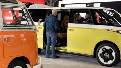 How Volkswagen’s Electric Bus Went From American Flagship to Flop How Volkswagen’s Electric Bus Went From American Flagship to Flop