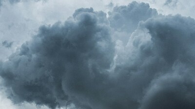 Huge cloud moves through D.C. region amid flash flood, thunderstorm, tornado warnings (Unsplash - representational image) Huge cloud moves through D.C. region amid flash flood, thunderstorm, tornado warnings (Unsplash - representational image)