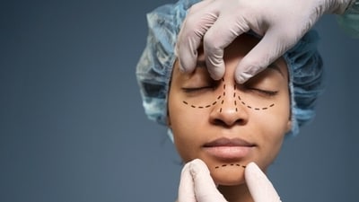 The doctor debunked a few myths associated with plastic surgery: (Freepik) The doctor debunked a few myths associated with plastic surgery: (Freepik)