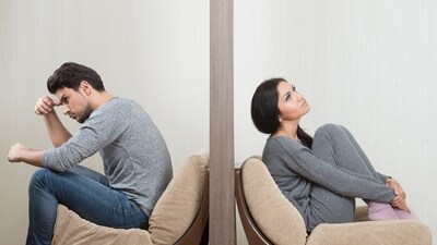 The latest toxic dating term, Banksying, is crueller than ghosting. (Photo: Adobe Stock) The latest toxic dating term, Banksying, is crueller than ghosting. (Photo: Adobe Stock)