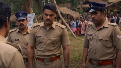 Tovino Thomas and Suraj Venjaramoodu in Narivetta Tovino Thomas and Suraj Venjaramoodu in Narivetta