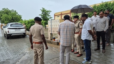 Police conducting investigation at the spot where the incident took place in a Hisar School on Thursday. (HT Photo) Police conducting investigation at the spot where the incident took place in a Hisar School on Thursday. (HT Photo)
