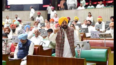 Punjab chief minister Bhagwant Mann addressing the House on the 2nd day of the special session in Chandigarh on Friday. (Ravi Kumar/HT) Punjab chief minister Bhagwant Mann addressing the House on the 2nd day of the special session in Chandigarh on Friday. (Ravi Kumar/HT)