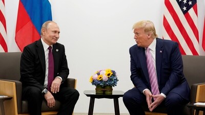 Russia's President Vladimir Putin and US President Donald Trump during a bilateral meeting at the G20 leaders summit in Osaka, Japan, June 28, 2019. (Reuters)