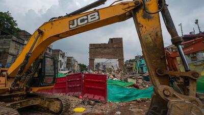 The site of the collapse in Azad Market in New Delhi on Friday. (RAJ K RAJ /HT PHOTO) The site of the collapse in Azad Market in New Delhi on Friday. (RAJ K RAJ /HT PHOTO)