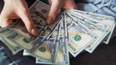 Teenagers are becoming rich by selling their Roblox games (Unsplash) Teenagers are becoming rich by selling their Roblox games (Unsplash)