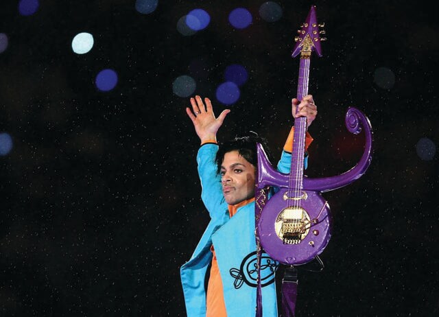 Suge Knight claims Prince made him fight with Diddy the night Tupac was shot. Not cool, Suge.