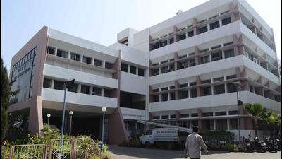 On Thursday, the Maharashtra government announced plans to merge the Pune and Khadki cantonment boards (PCB and KCB) with the PMC to improve civic services. (HT) On Thursday, the Maharashtra government announced plans to merge the Pune and Khadki cantonment boards (PCB and KCB) with the PMC to improve civic services. (HT)
